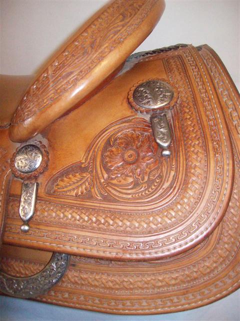 Used Saddle:- Image Number:2